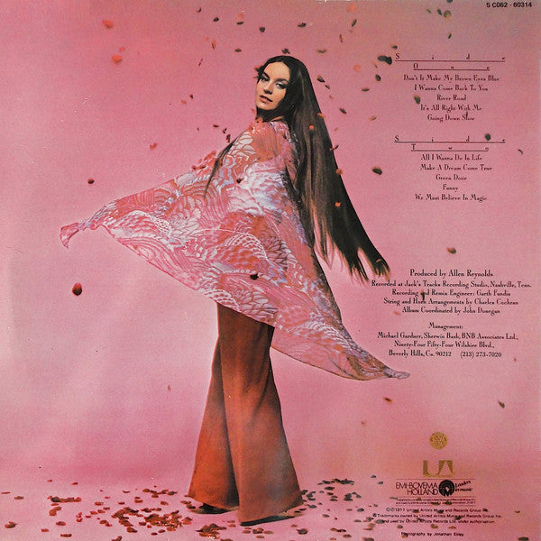 Crystal Gayle : We Must Believe In Magic (LP, Album)