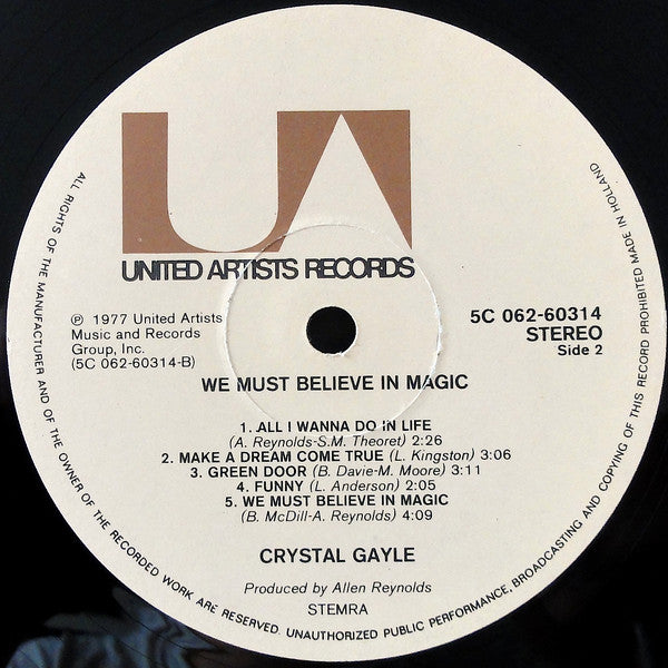 Crystal Gayle : We Must Believe In Magic (LP, Album)