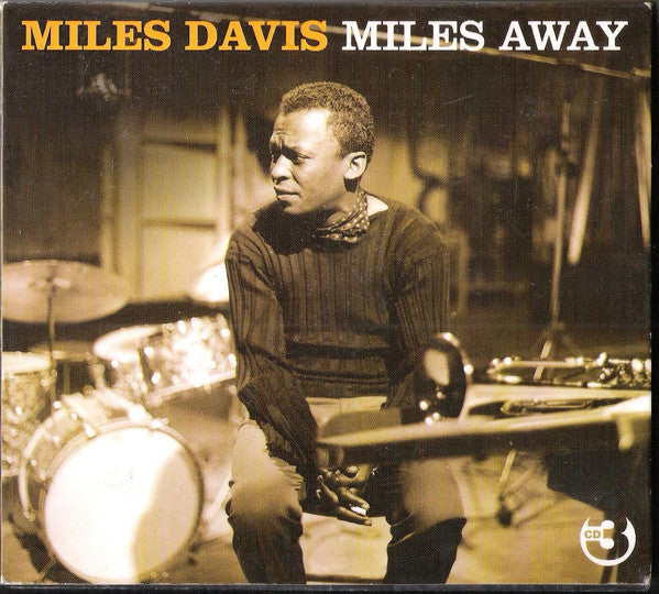 Miles Davis : Miles Away (3xCD, Comp)